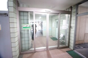 サード扇町の物件外観写真